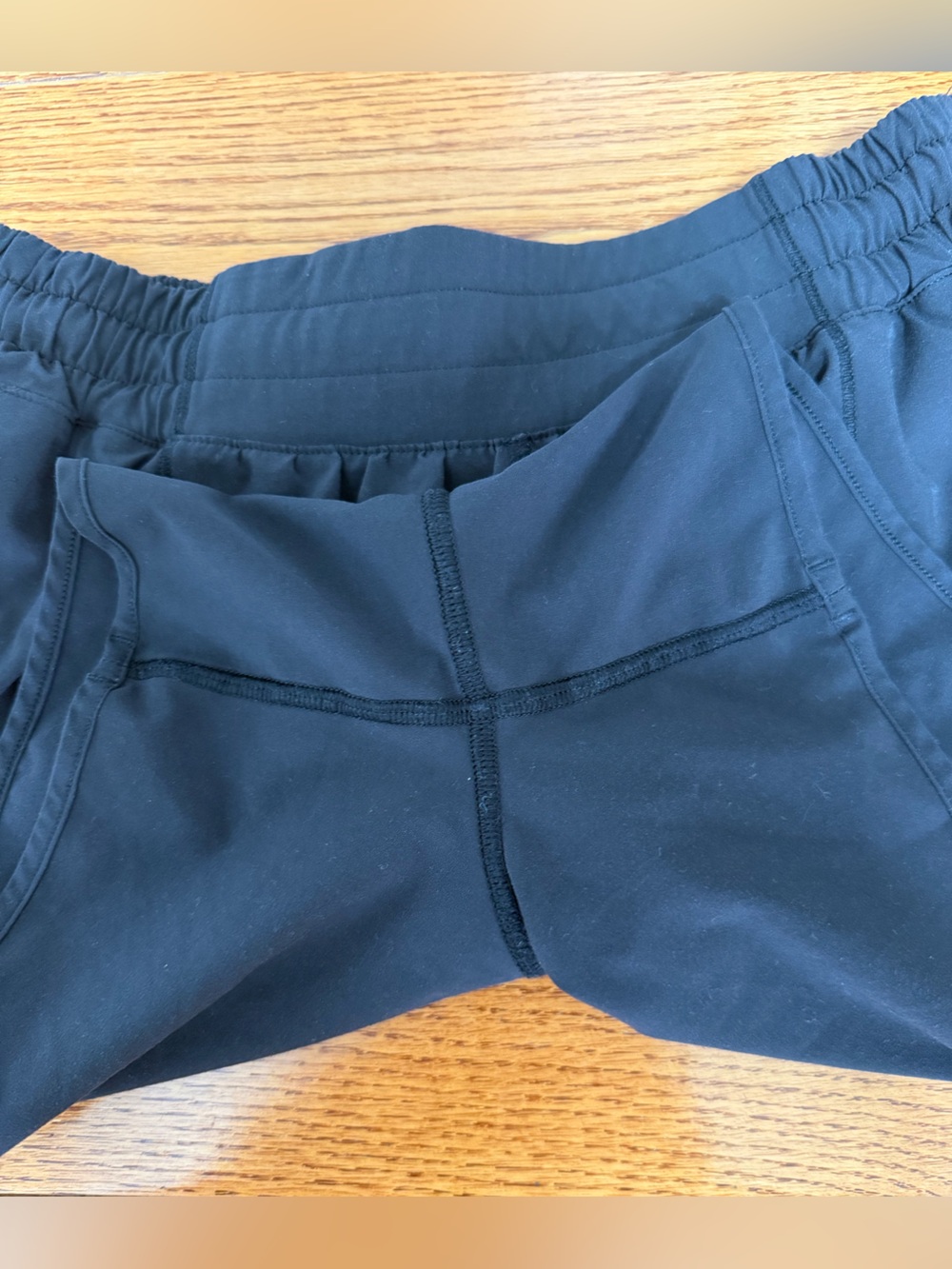 Lululemon Hotty Hot Short II *Long 4" Black - Picture 4 of 8